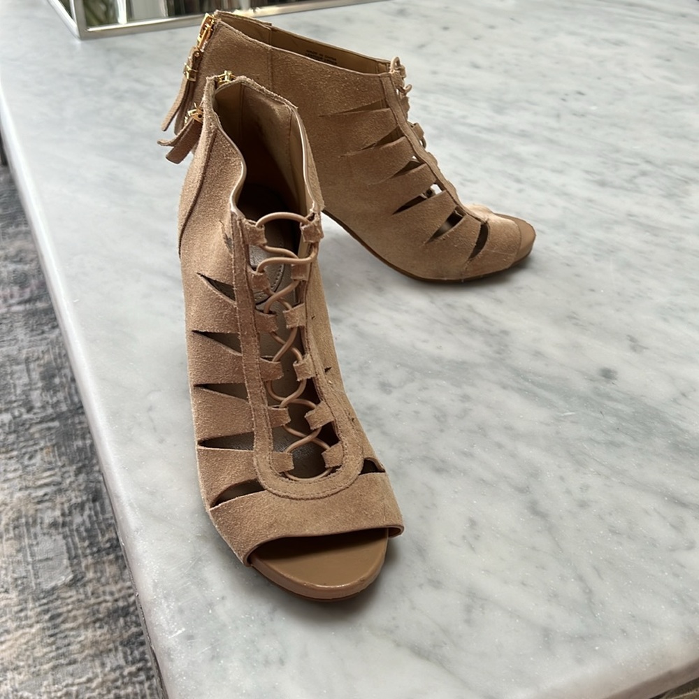 Barely Worn Leather Booties Size 7 - image 2